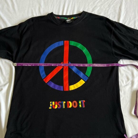 Nike Black Short Sleeve Just Do It Peace Sign T-Shirt, Size M - Picture 8 of 13